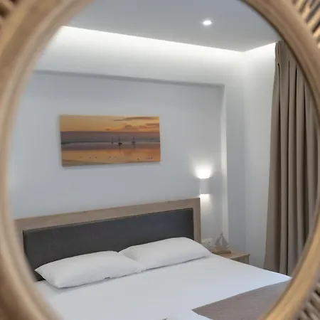 Sunshine And * Vrasná