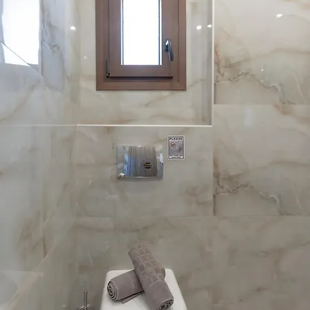 Sunshine And * Vrasná